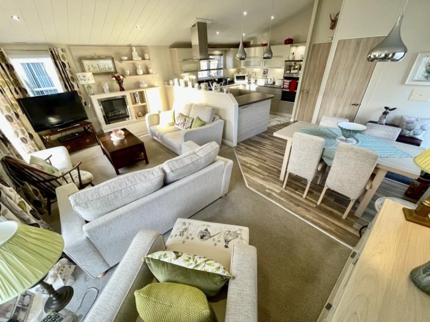 Images for 25 Willow Park, Lochlibo Road, Burnhouse, KA15 1LF, UK