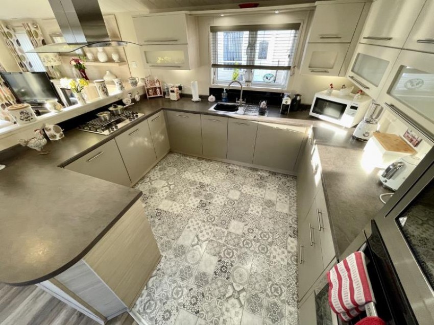 Images for 25 Willow Park, Lochlibo Road, Burnhouse, KA15 1LF, UK