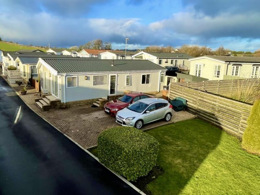 Images for 25 Willow Park, Lochlibo Road, Burnhouse, KA15 1LF, UK