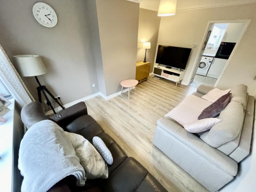 Images for 127a Spateston Road, Johnstone, PA5 0SY, UK