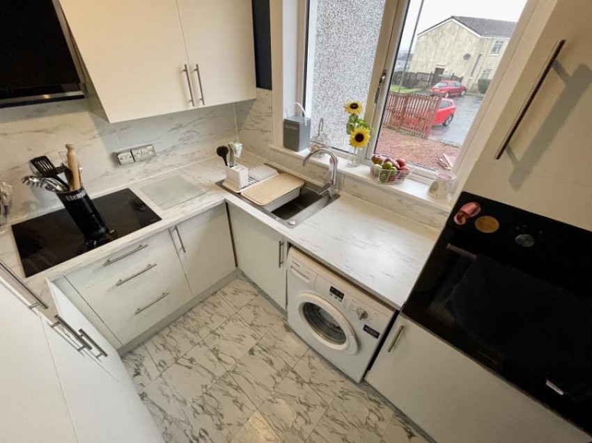 Images for 127a Spateston Road, Johnstone, PA5 0SY, UK