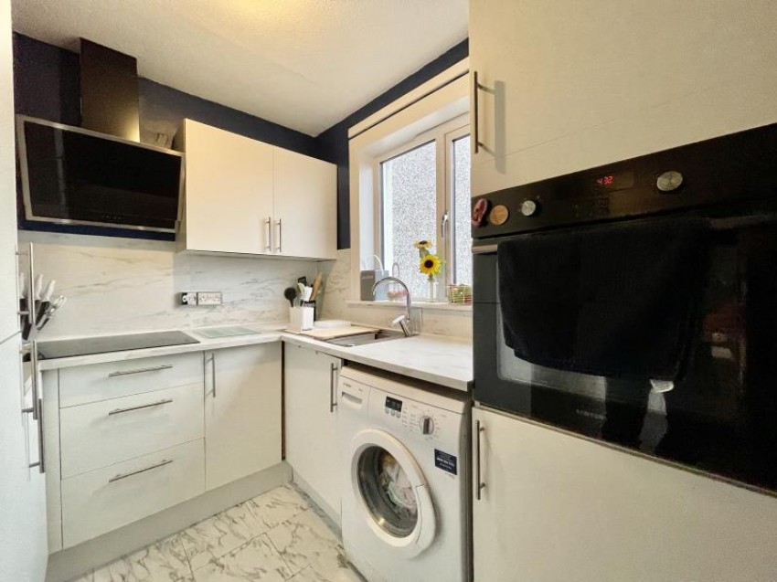Images for 127a Spateston Road, Johnstone, PA5 0SY, UK