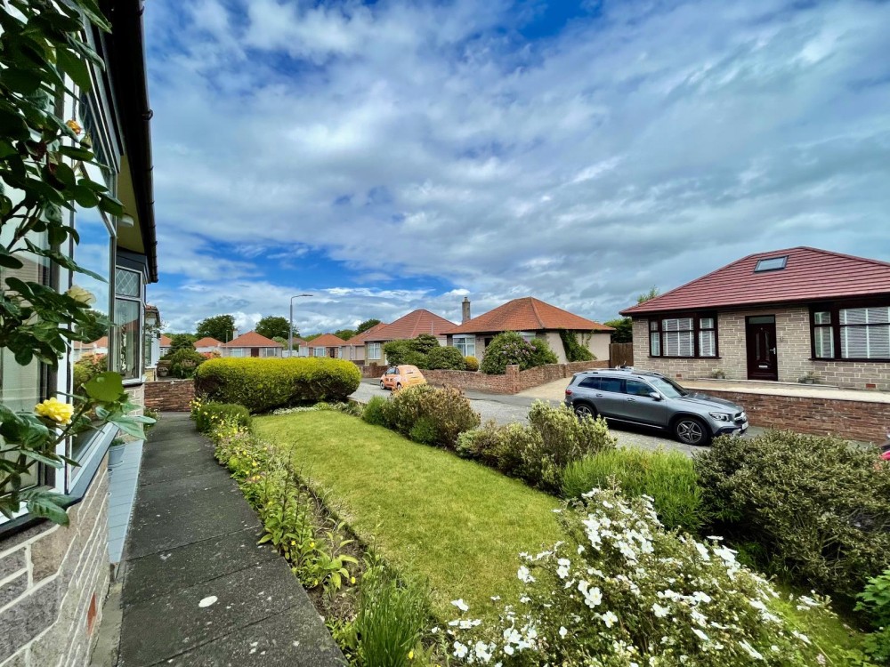 Images for 3 Laburnum Road, Ayr EAID:1234 BID:1234