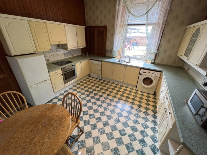 Images for 9 Greenock Road, Paisley, Renfrewshire, PA3 2LB, UK