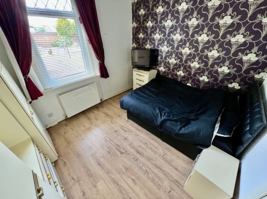 Images for 9A Greenock Road, Paisley, Renfrewshire, PA3 2LB, UK