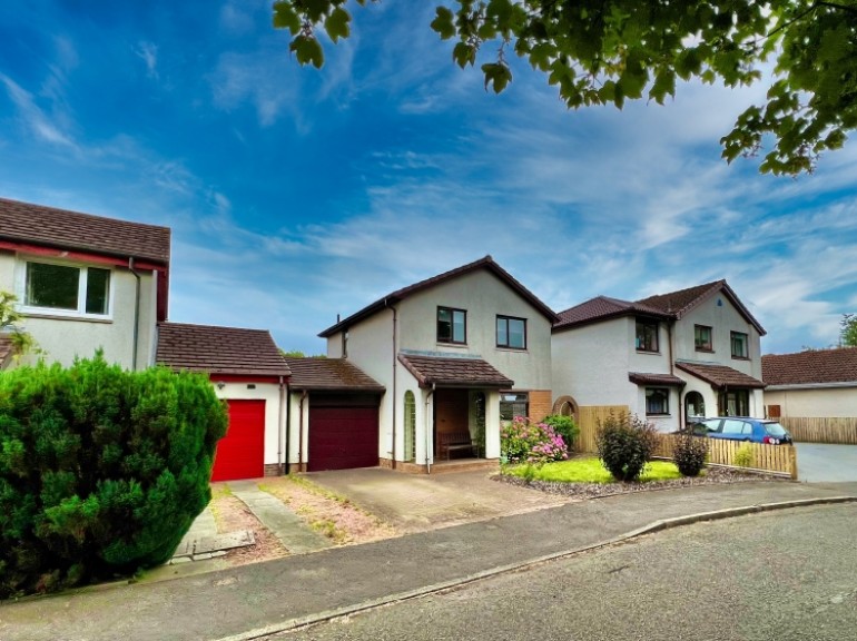 4 Broomlands Way, Erskine, PA8 7BJ, UK