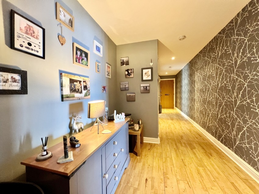 Images for 22 Chaseley Gardens, Skelmorlie