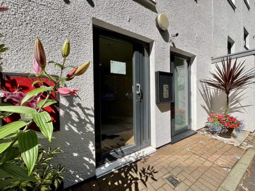 Images for 22 Chaseley Gardens, Skelmorlie