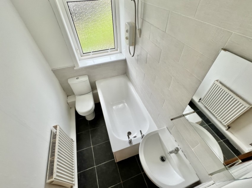 Images for Flat 2 26 Fisher Crescent, Clydebank, Dunbartonshire, G81 6AE, UK