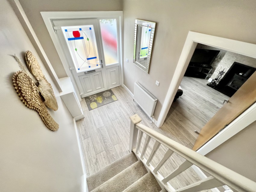 Images for 4 Duffield Drive, Largs