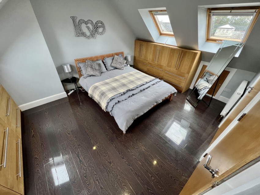 Images for 4 Duffield Drive, Largs