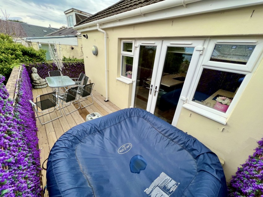 Images for 4 Duffield Drive, Largs