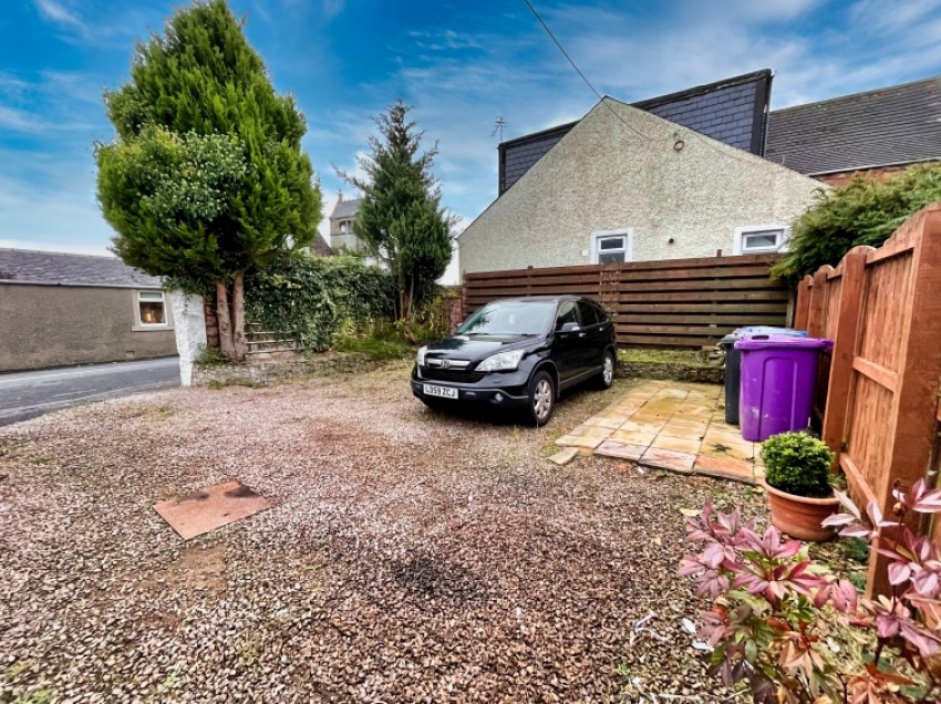 Images for 1 Cochrane Street, Kilbirnie, Ayrshire, KA25 7AS, UK