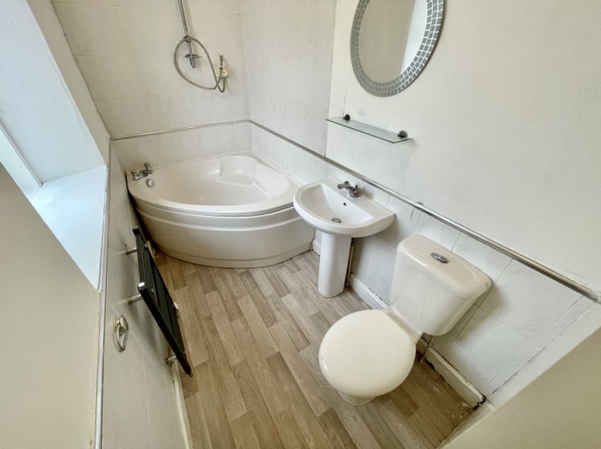 Images for 1 Cochrane Street, Kilbirnie, Ayrshire, KA25 7AS, UK