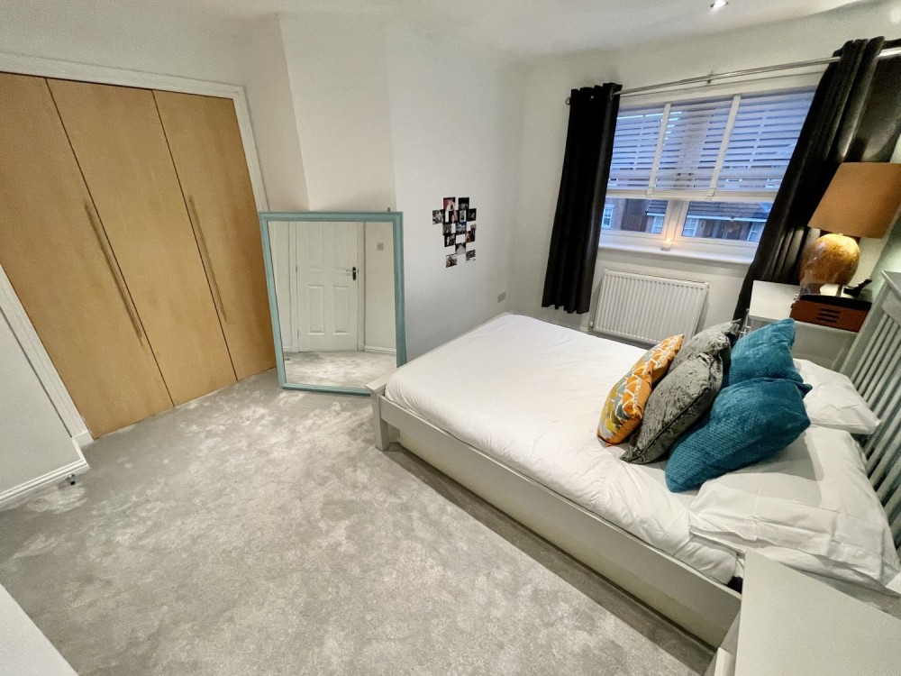 Images for 30 Earlswood Avenue, Irvine EAID:1234 BID:1234