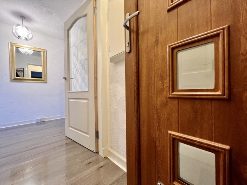 Images for Flat 2/2 1 Sir Michael Place, Paisley, Renfrewshire, PA1 2HR, UK