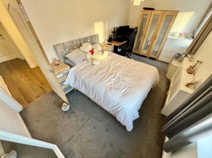 Images for Flat 2/2 1 Sir Michael Place, Paisley, Renfrewshire, PA1 2HR, UK