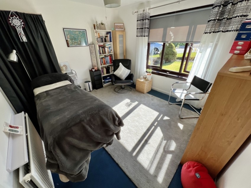 Images for 4 Craigiehall Way, Erskine, Renfrewshire, PA8 7DA, UK