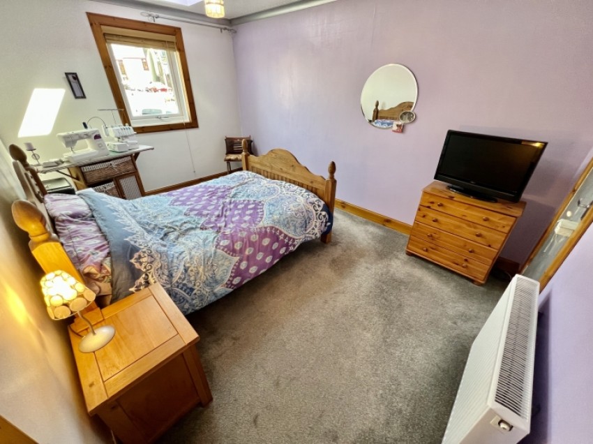 Images for 9 Bellmans Close, Beith, Ayrshire, KA15 2AX, UK