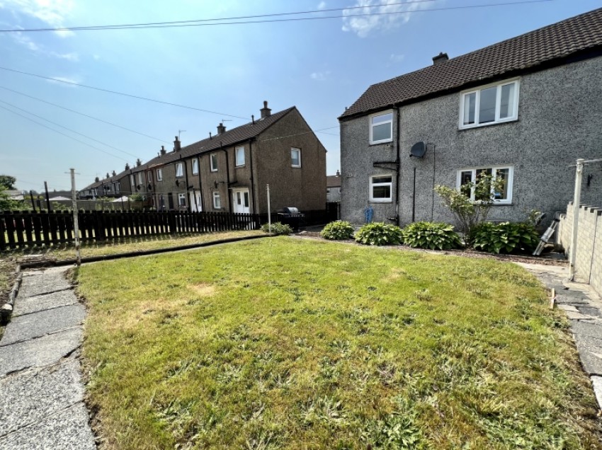 Images for 32 Blackthorn Avenue, Beith, Ayrshire, KA15 2AR, UK