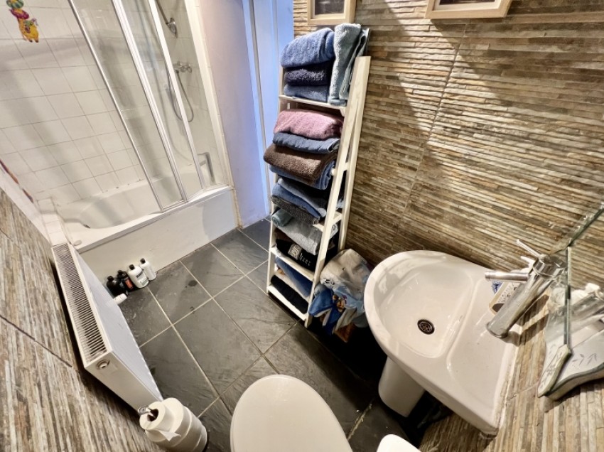 Images for 17 Stoneyholm Road, Kilbirnie, Ayrshire, KA25 7DT, UK