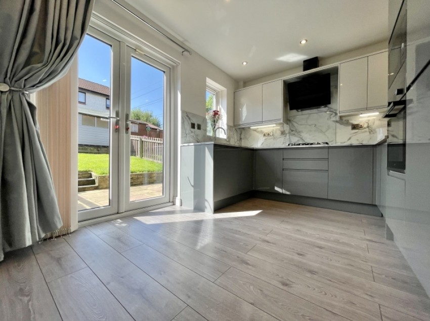 Images for 45 Inglewood Crescent, Paisley, Renfrewshire, PA2 0PQ, UK