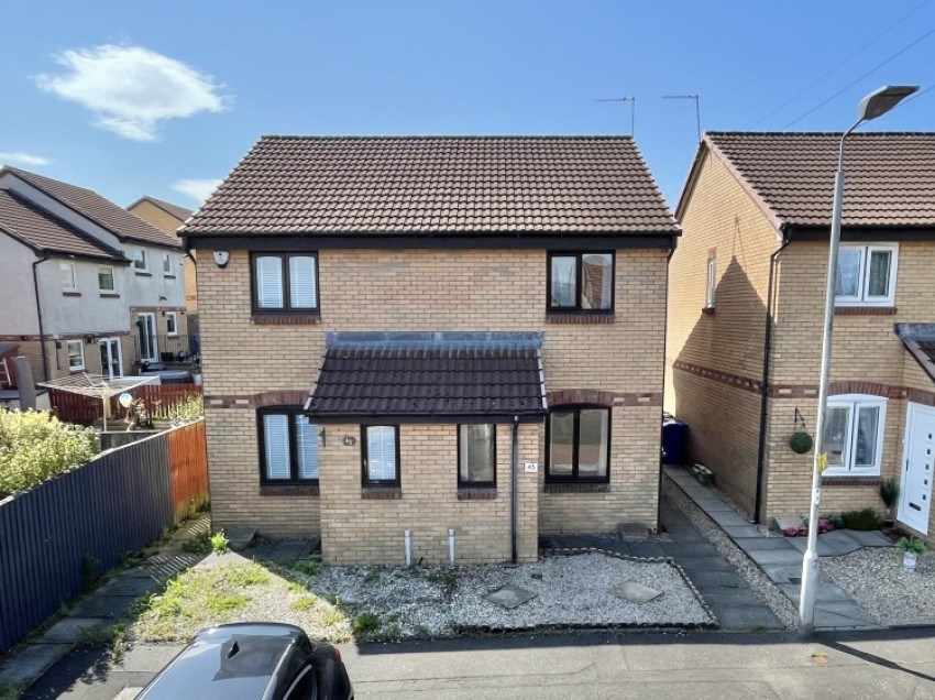 Images for 45 Inglewood Crescent, Paisley, Renfrewshire, PA2 0PQ, UK