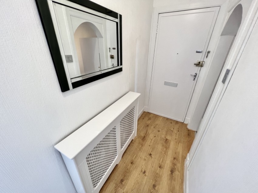 Images for 1/L 35 Holmhead, Kilbirnie, Ayrshire, KA25 6BS, UK