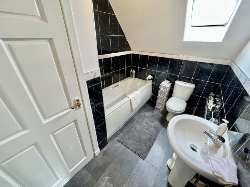 Images for Donheath Cottage Beith Road, Glengarnock, Beith, Ayrshire, KA14 3BJ, UK