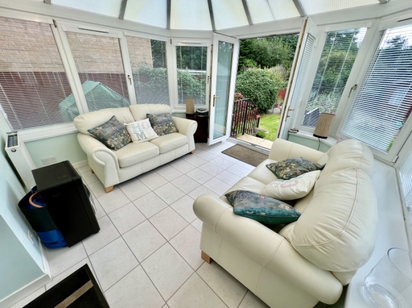 Images for 46 Lynn Drive, Kilbirnie, Ayrshire, KA25 7BG, UK