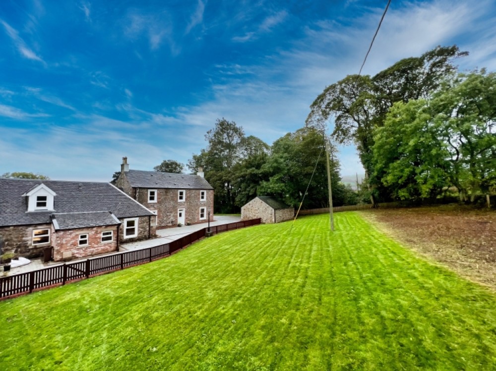 Munnoch Farmhouse, Dalry, 4 bedroom, Farm House