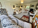 Images for 14 Station Rise, Lochwinnoch