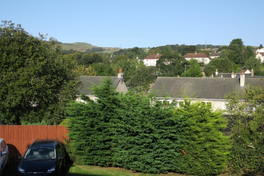 Images for 14 Station Rise, Lochwinnoch