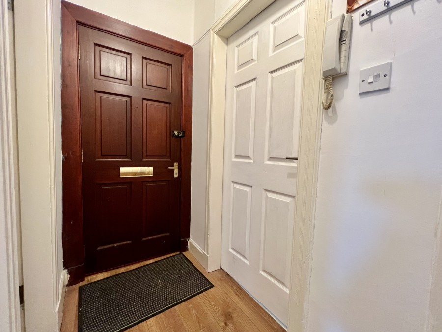 Images for 0/1, 29 Crummock Street, Beith EAID:1234 BID:1234