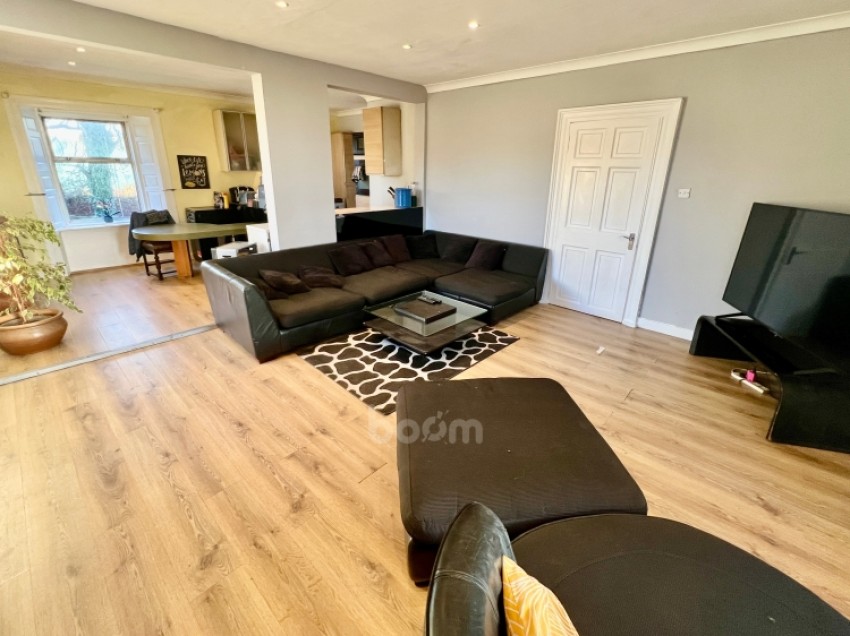 Images for Flat 1/1 9 Mill Road, Kilbirnie, Ayrshire, KA25 7DZ, UK