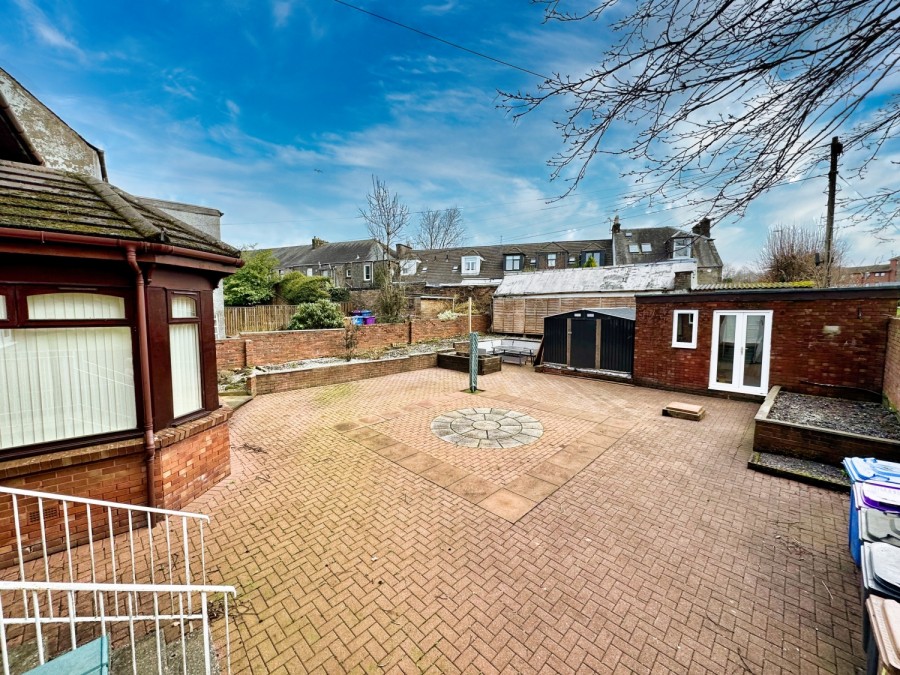 Images for 4 Muirpark Road, Beith EAID:1234 BID:1234