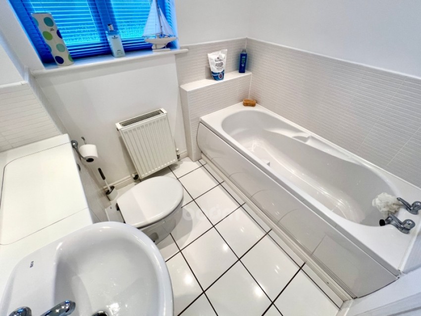 Images for 42 Wilson Wynd, Dalry, Ayrshire, KA24 4JR, UK