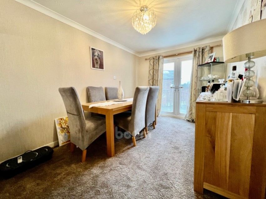 Images for 32 Gladstone Avenue, Johnstone, Renfrewshire, PA5 0RD, UK