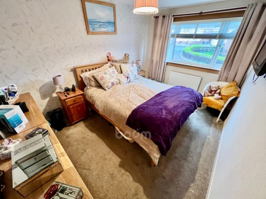 Images for 32 Gladstone Avenue, Johnstone, Renfrewshire, PA5 0RD, UK