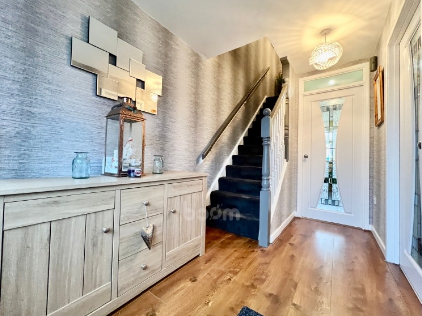 Images for 32 Gladstone Avenue, Johnstone, Renfrewshire, PA5 0RD, UK