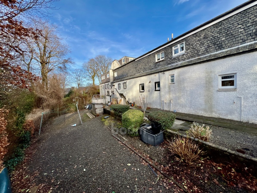 Images for 3 Park Court, Beith EAID:1234 BID:1234