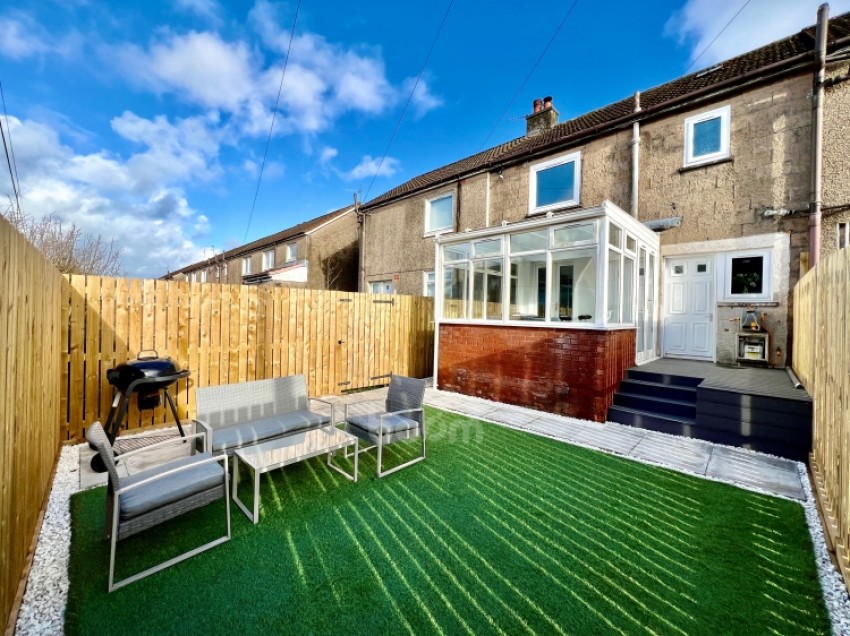 Images for 20 Barberry Drive, Beith, Ayrshire, KA15 1DL, UK