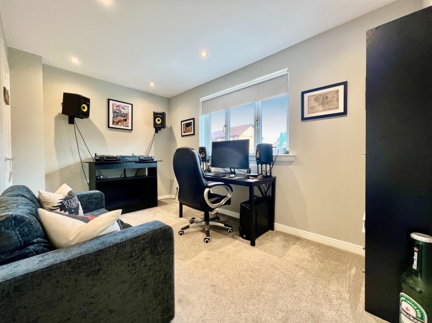 Images for 7 Limeview Road, Paisley
