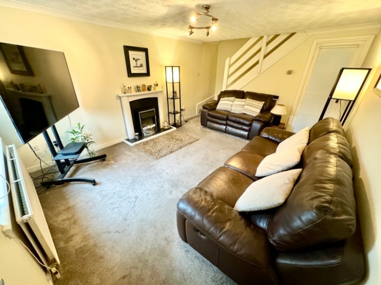 11 Glebe Court, Beith, Ayrshire, KA15 1ET, UK