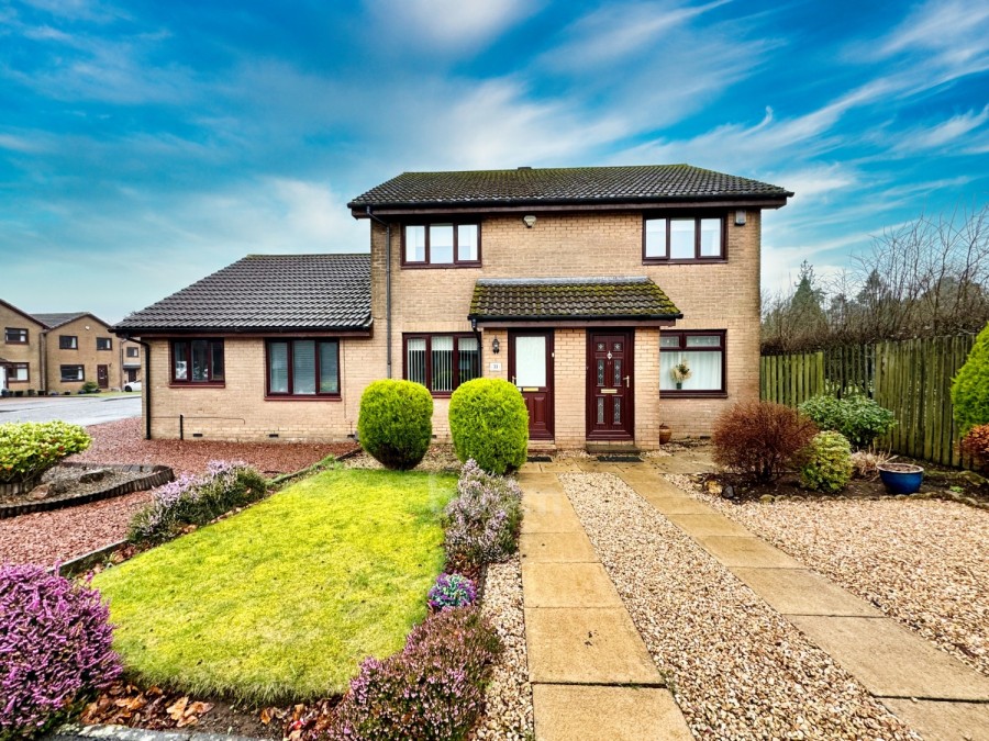 Images for 11 Glebe Court, Beith EAID:1234 BID:1234