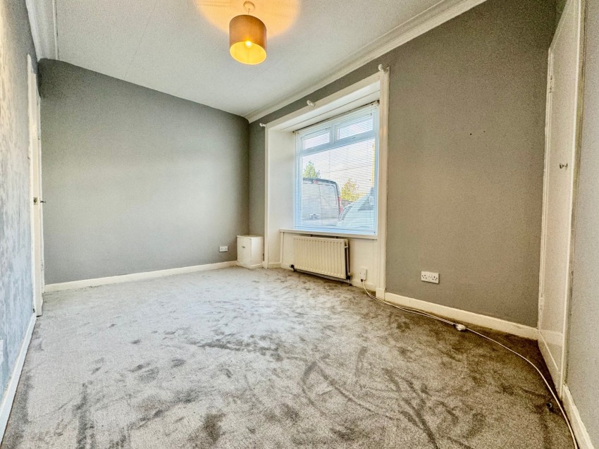 Images for 14 Crummock Street, Beith