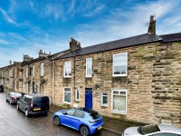 Images for 4 (1/1) Grahamfield Place, Beith