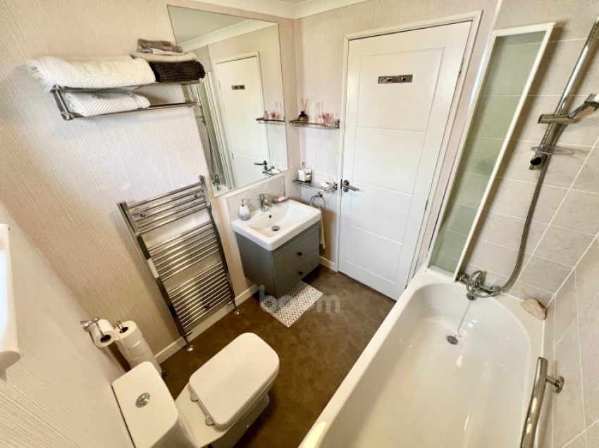 Images for 24 Heather Bank Park, Neilston, Glasgow, G78 3AT, UK