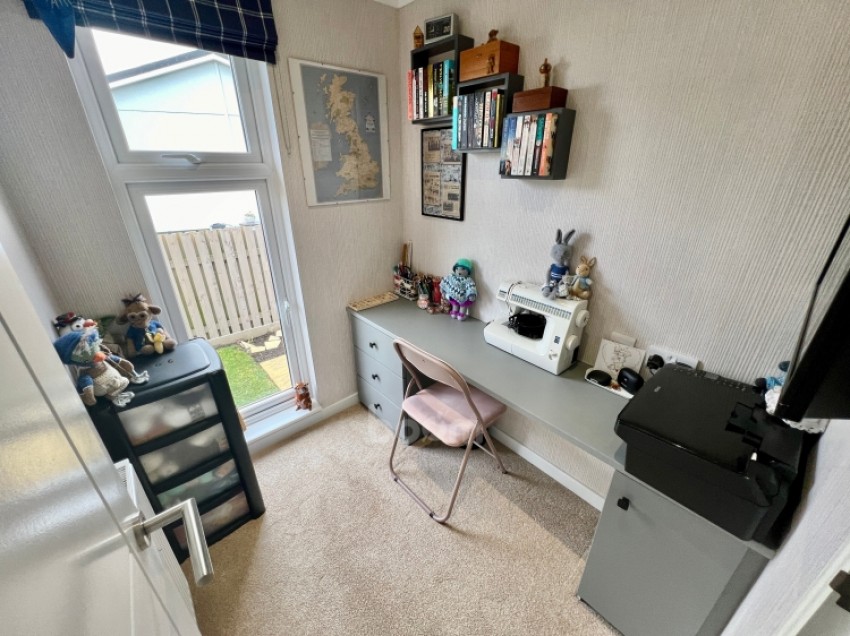 Images for 24 Heather Bank Park, Neilston, Glasgow, G78 3AT, UK