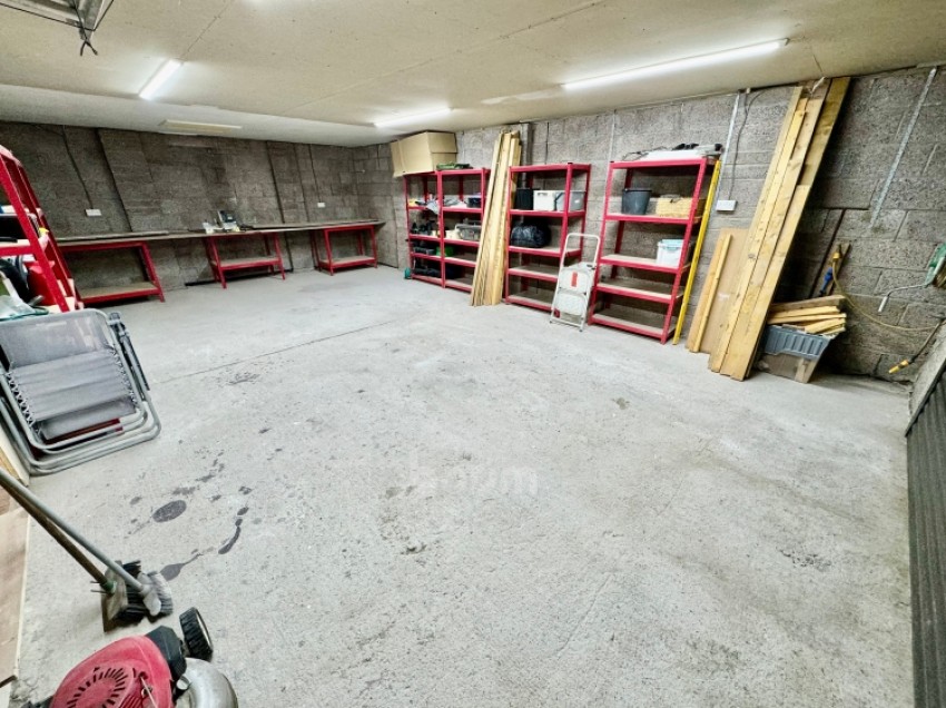 Images for 54 Stoneyholm Road, Kilbirnie, Ayrshire, KA25 7JS, UK